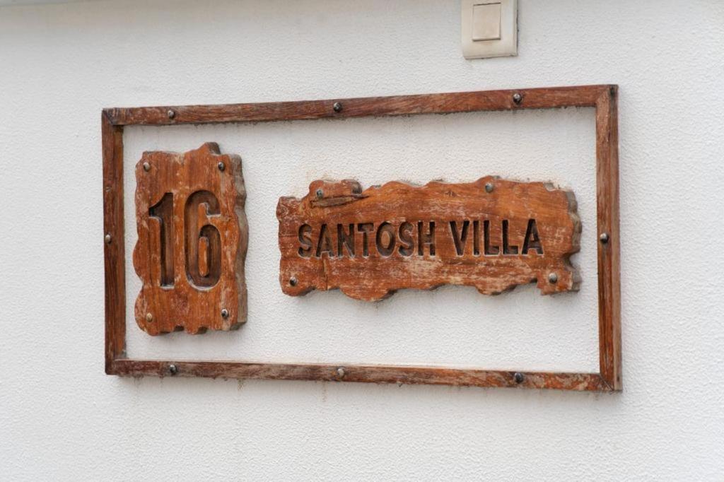 Santosh Villa - The House Of Antiques And Art Udaipur Dış mekan fotoğraf